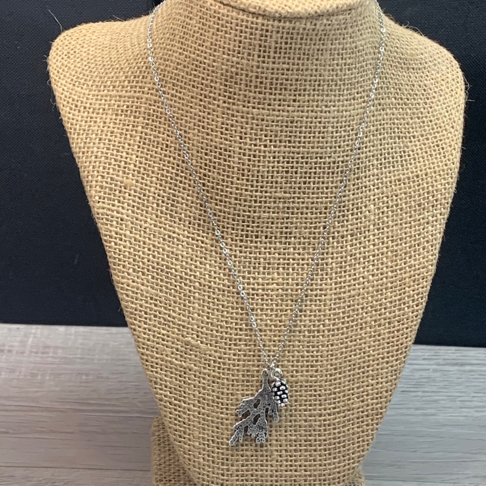 Silver Tone Pinecone and Cedar Branch Nature Pendant Necklace 18 Inch 5589